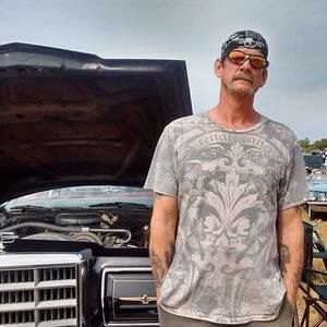 Meet your Posher, Gary